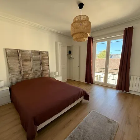 In For 4 Guests Apartment Cherbourg-en-Cotentin