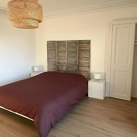 In For 4 Guests *